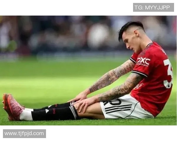 莱昂冬窗或租借曼联？职业生涯的重大抉择，引领足球强豪梦！